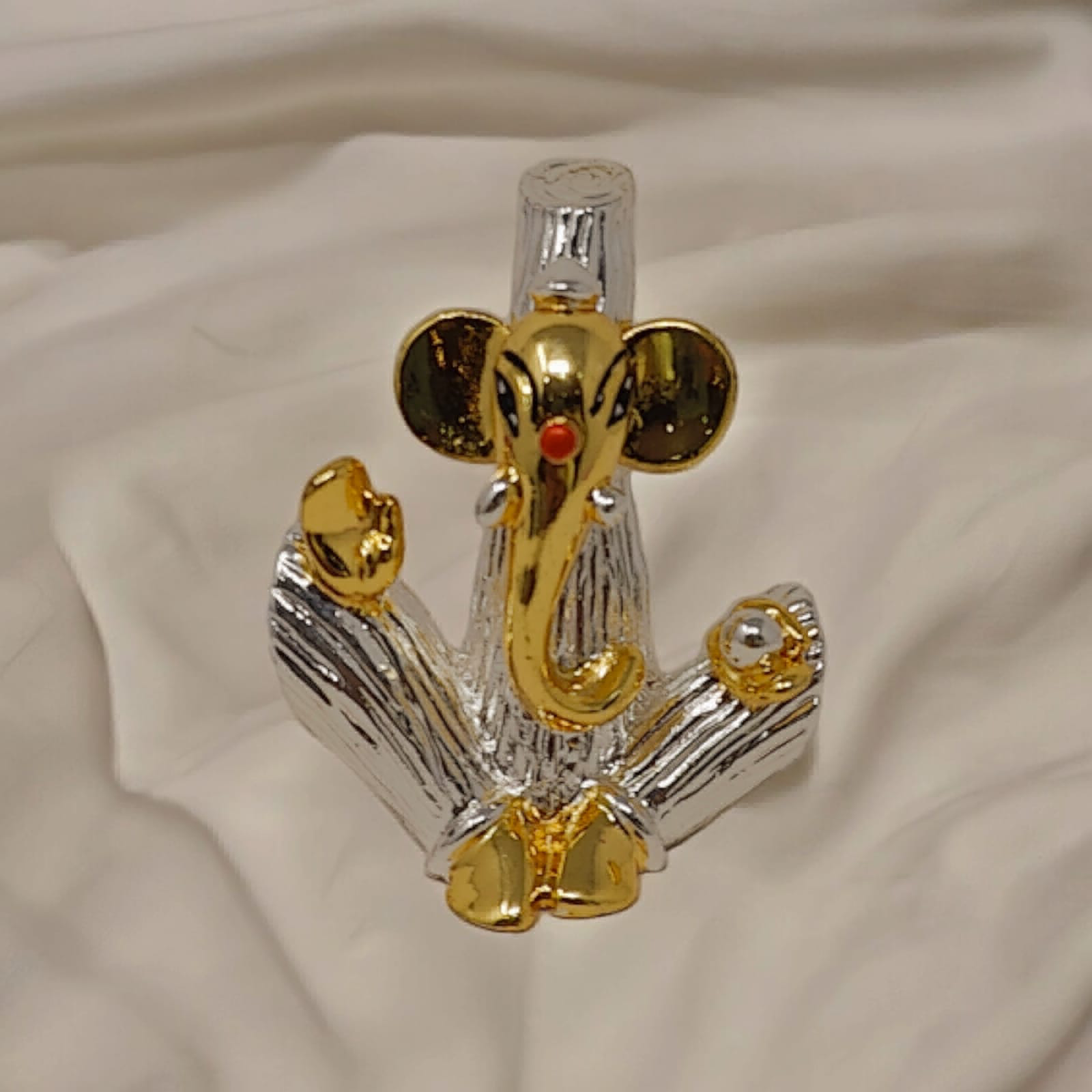 iconic lord ganesh idol